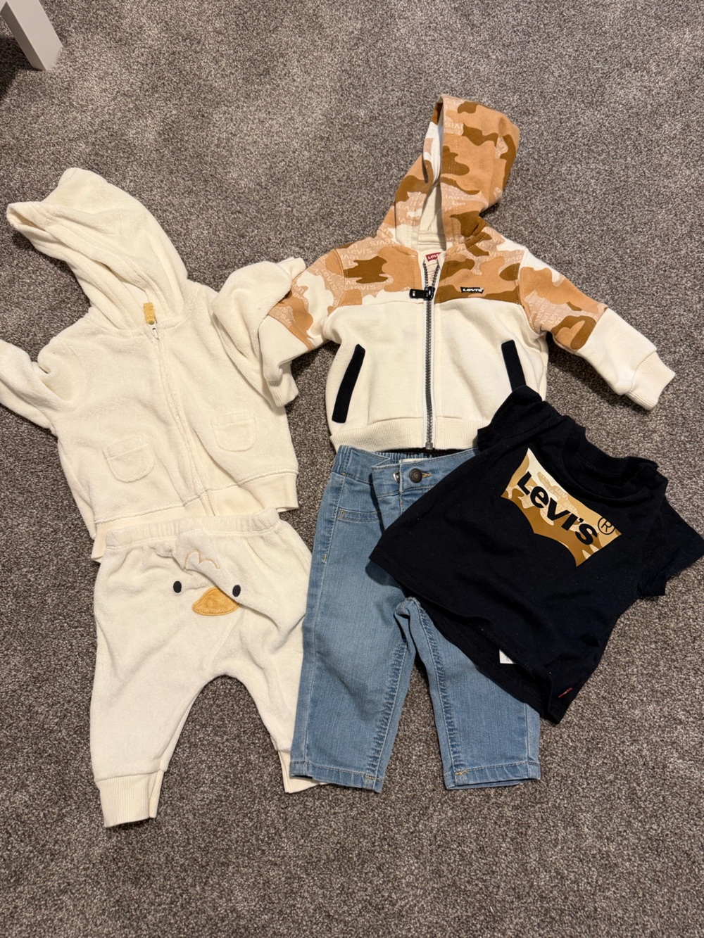 Two size 3 month sweat sets.